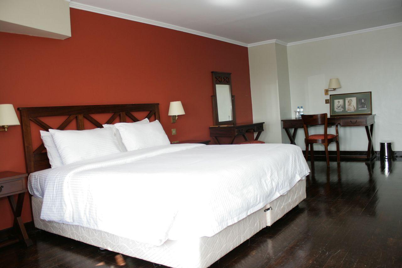 Treetops Mweiga Exterior photo